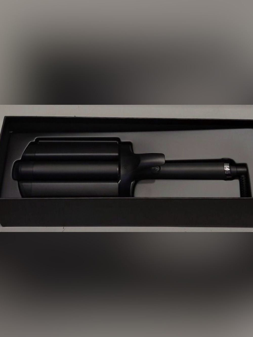 Ghd wave triple barrel hair waver - Picture 3 of 3